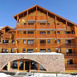 Appartement Risoulski Antarès - Piscine Et Sauna, Risoul